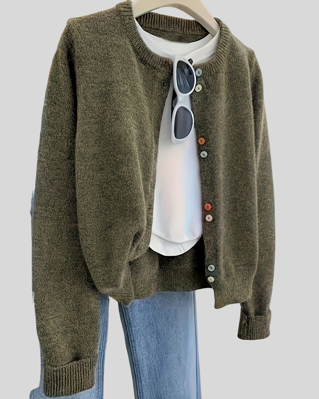 Birgitta – Semester Midi Knit med Tidlösa Detaljer