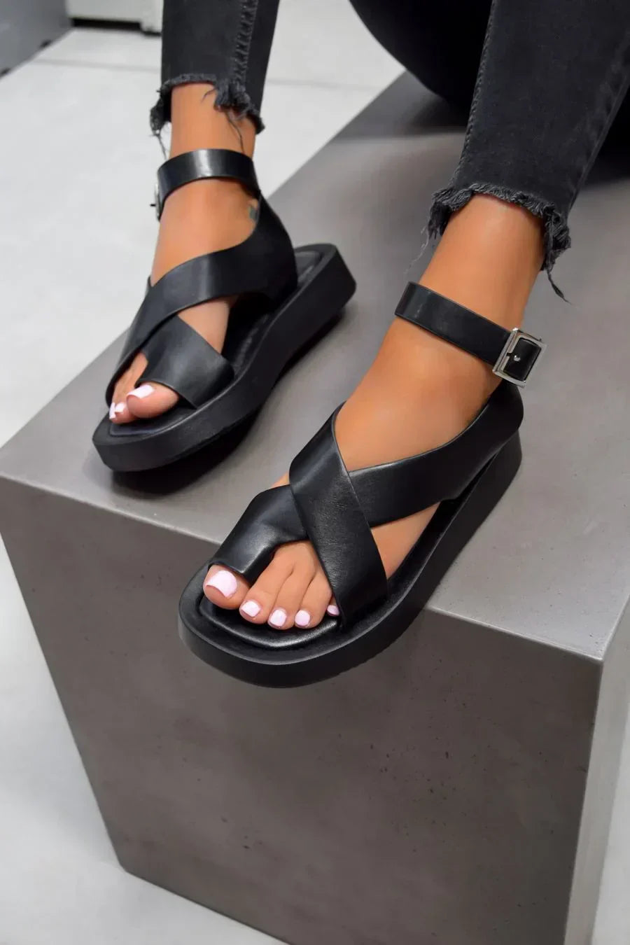 Birgitta | Eleganta & Avslappnade Sandaler Petra
