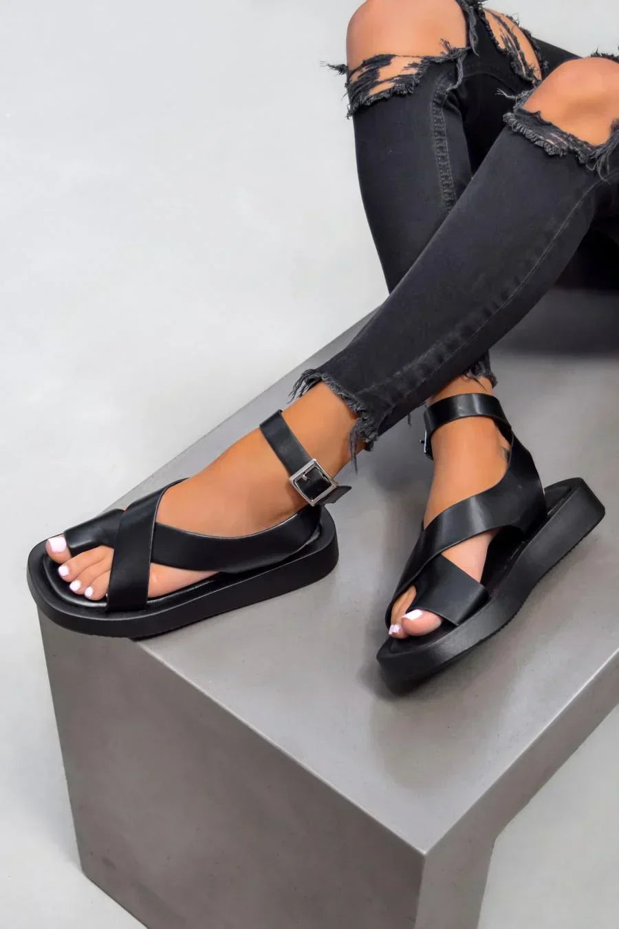 Birgitta | Eleganta & Avslappnade Sandaler Petra