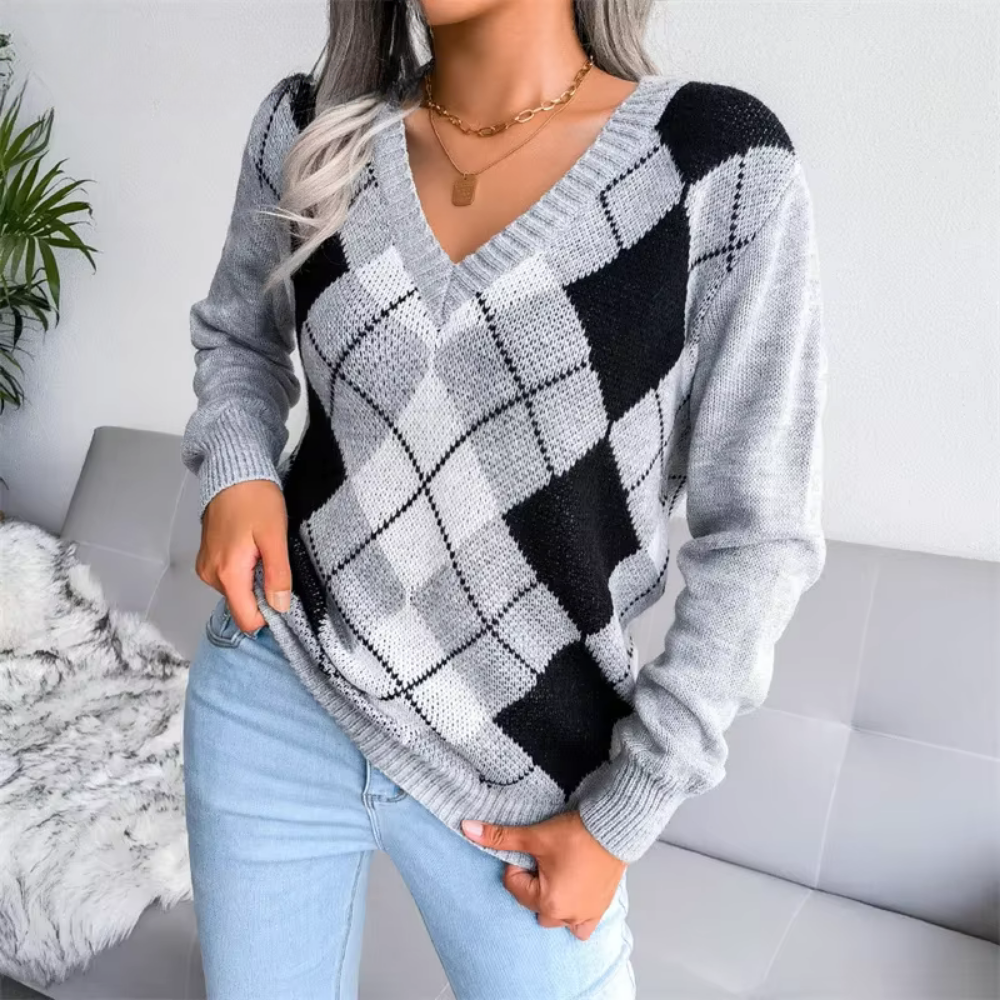 Birgitta | Textured V-Neck Knitted Sweater