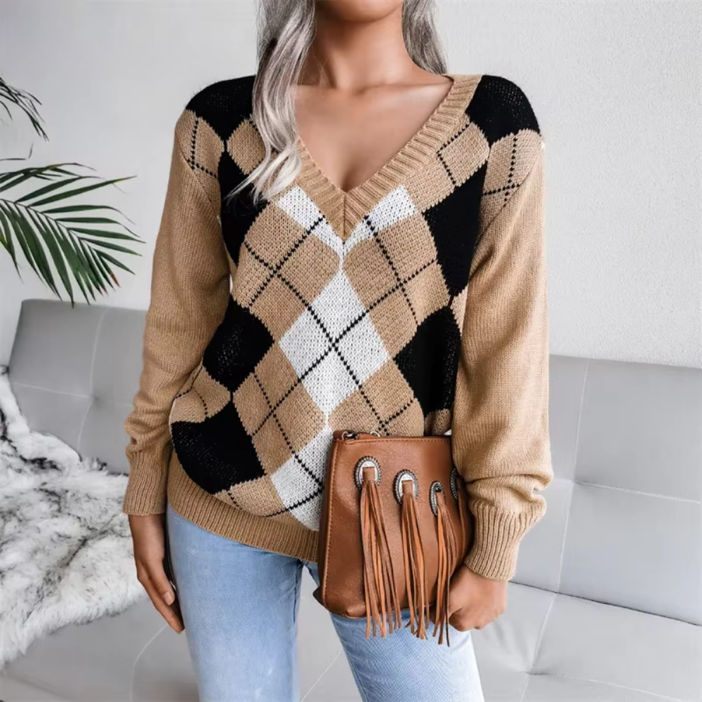 Birgitta | Textured V-Neck Knitted Sweater