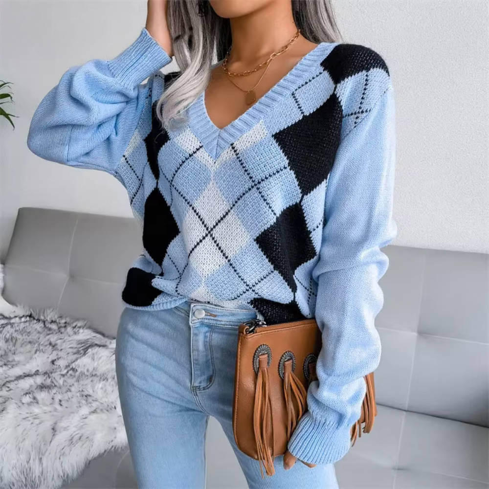 Birgitta | Textured V-Neck Knitted Sweater