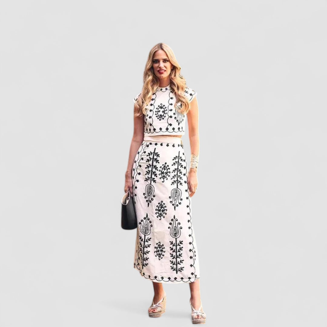 Birgitta | Camilla - Tryckt Top och Kjol