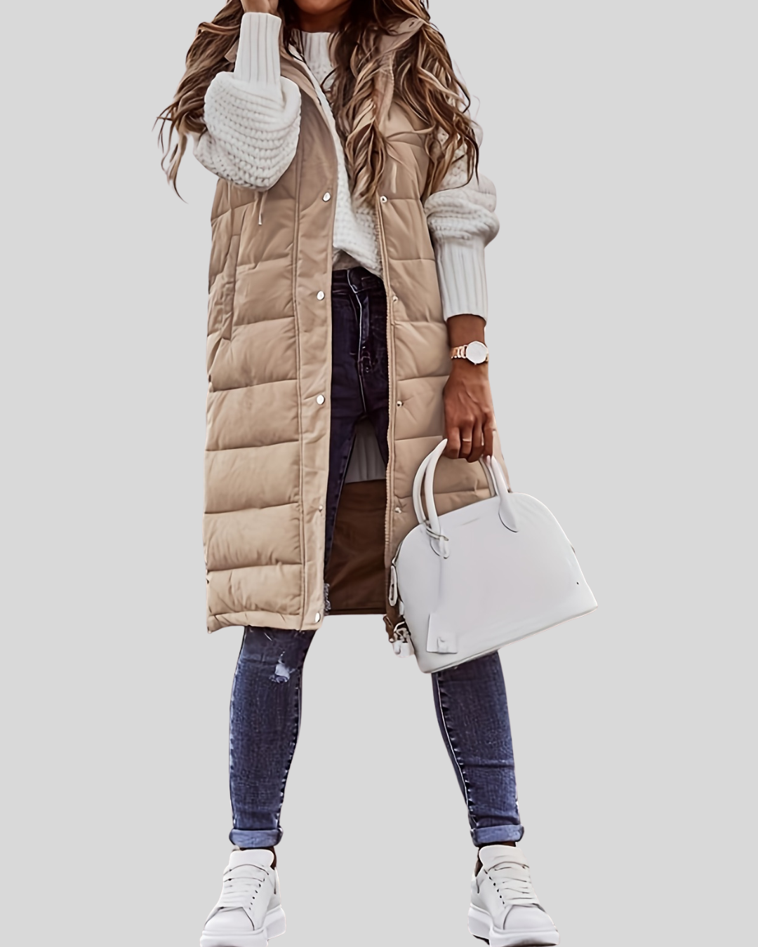 Birgitta | Ärmös Långväst – Enkel stil med modern edge