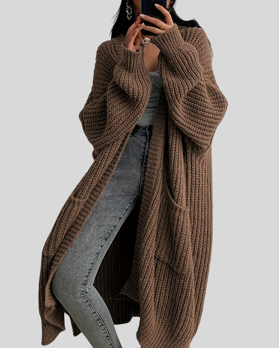 Birgitta – Elegant Maxi Knit Coat med V-ringning