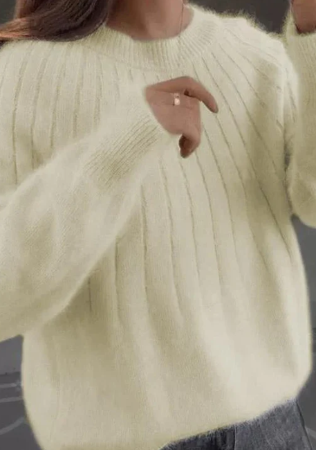 Birgitta | Fluffig stickad tröja