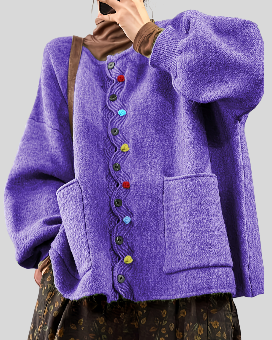 Birgitta – Eleganta Midi Coat med Tidlösa Detaljer