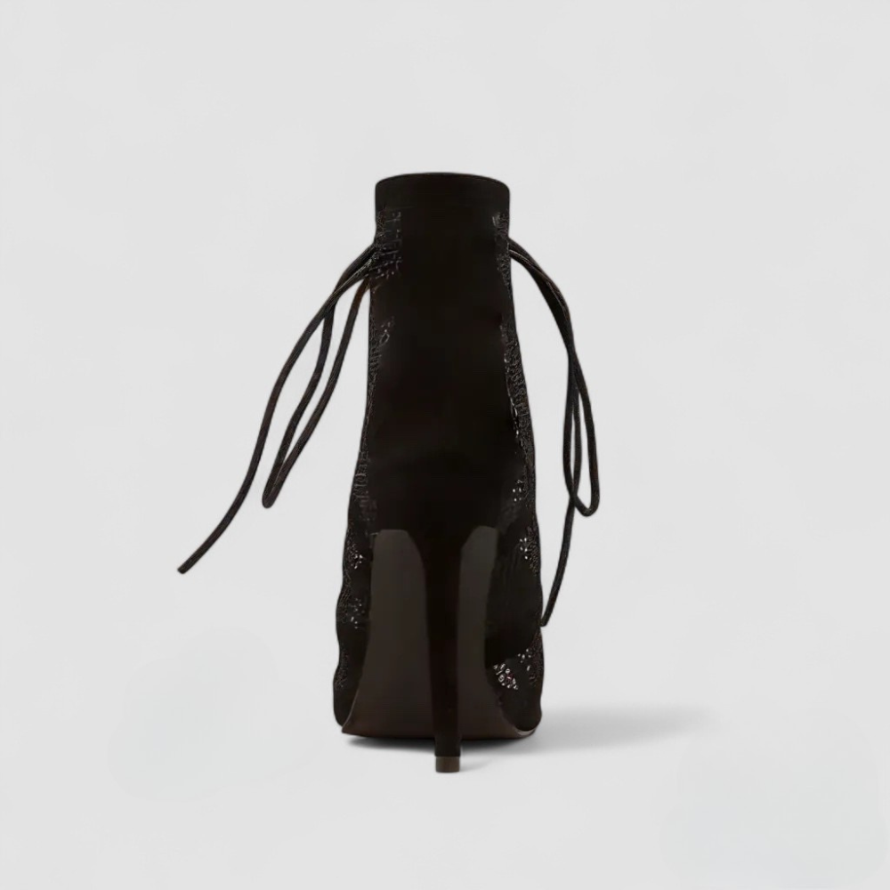 Birgitta | Spetsklackar